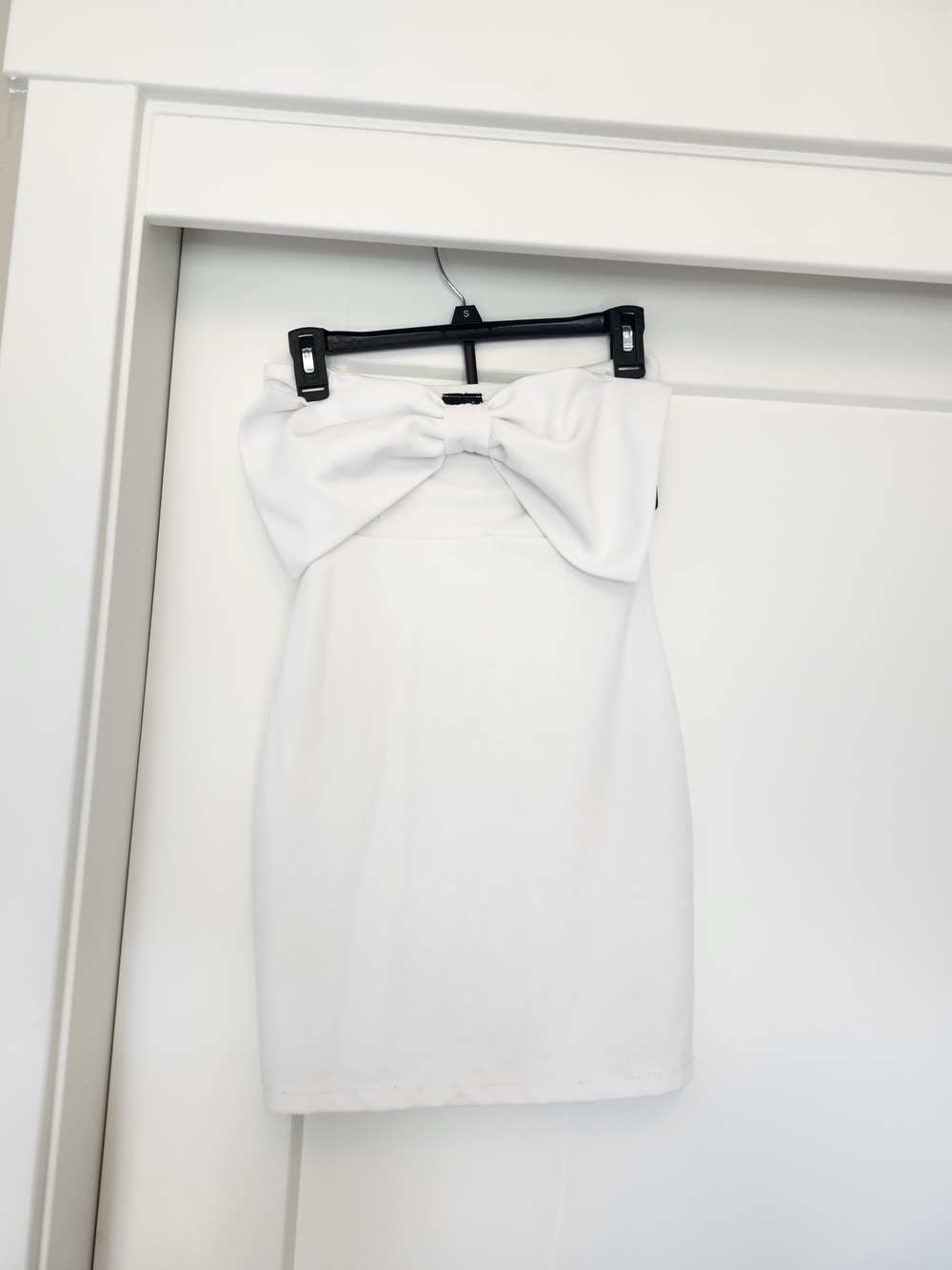 Windsor Strapless White Mini Dress with Bow Front
